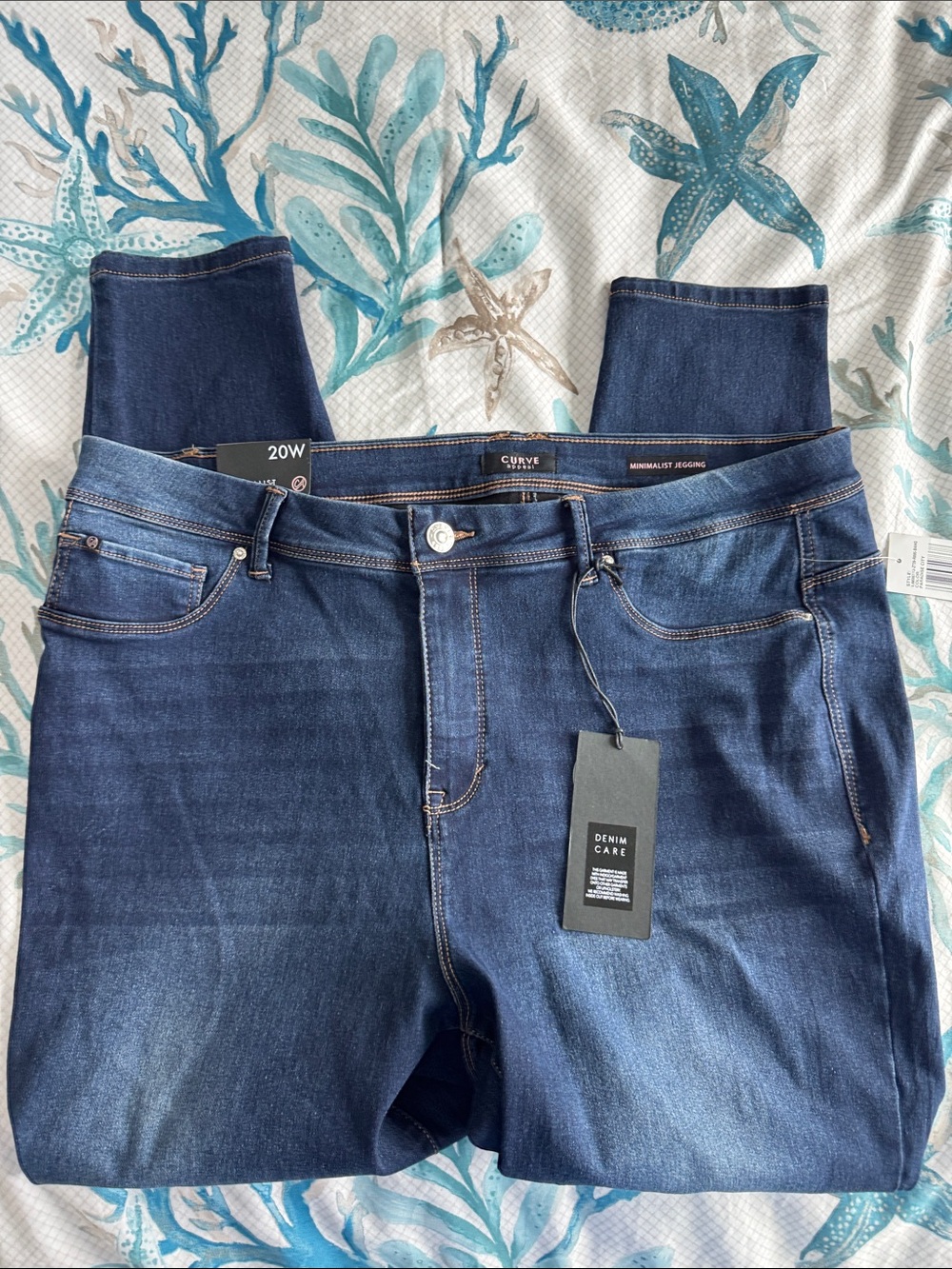 Curve Appeal- Women’s Dark Blue Minimalist Jegging - 20W